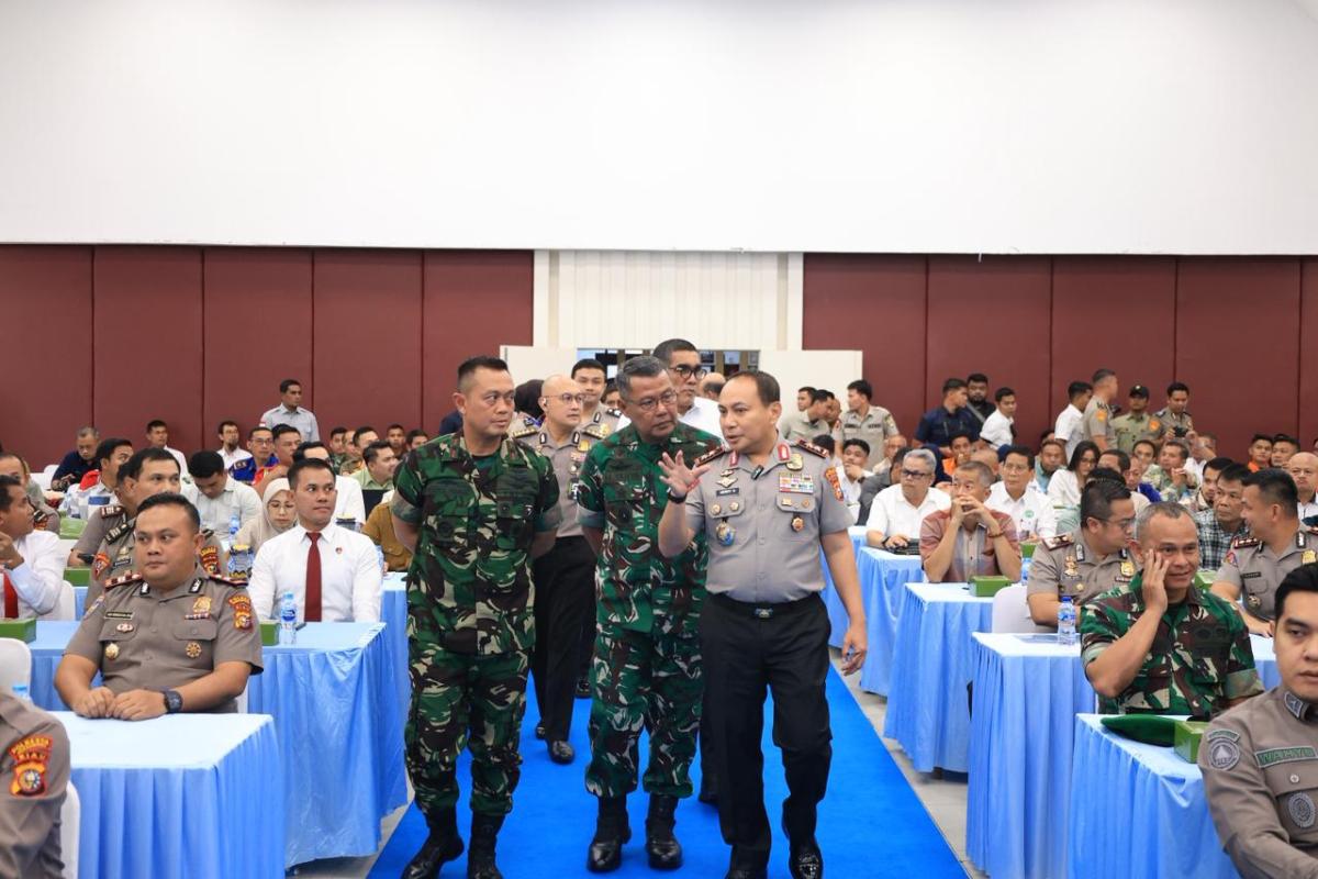 Polda Riau dan Forkopimda Perkuat Sinergi Hadapi Ancaman El Nino untuk Antisipasi Karhutla 2026